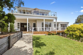 Bay Views at Tyrone Foreshore - 200m Walk to Beach, Rye